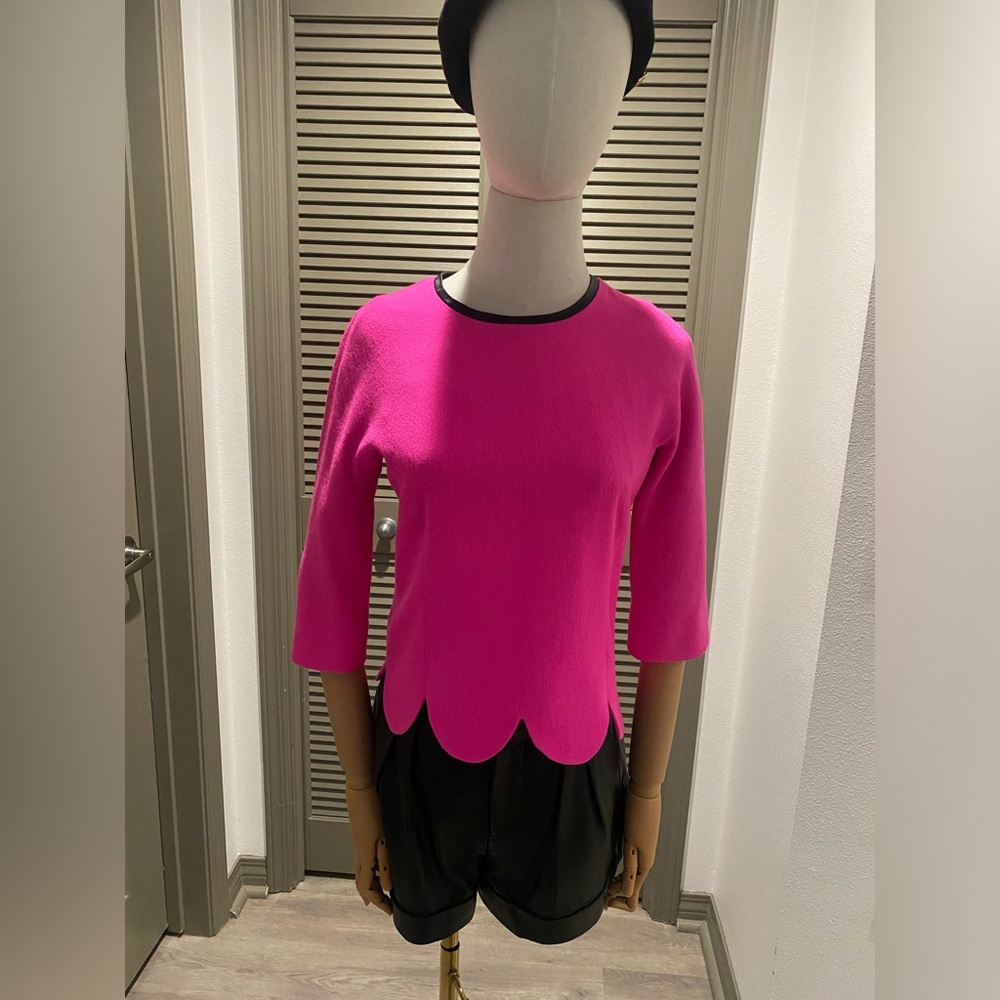 Milly 100% Wool & Lamb Leather Vibrant Pink Scalloped Hem Top